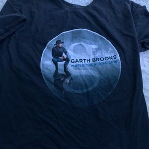 Garth Brooks tour shirt